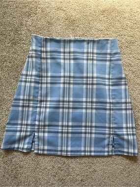 Brandy Melville Blue and White Plaid Mini Skirt